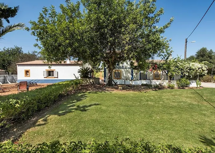 Family & Friends Retreat W/ Pool - Moncarapacho بيت ضيافة