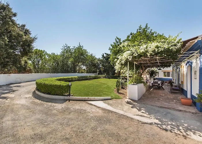 Family & Friends Retreat W/ Pool - Moncarapacho 招待所 塔维拉